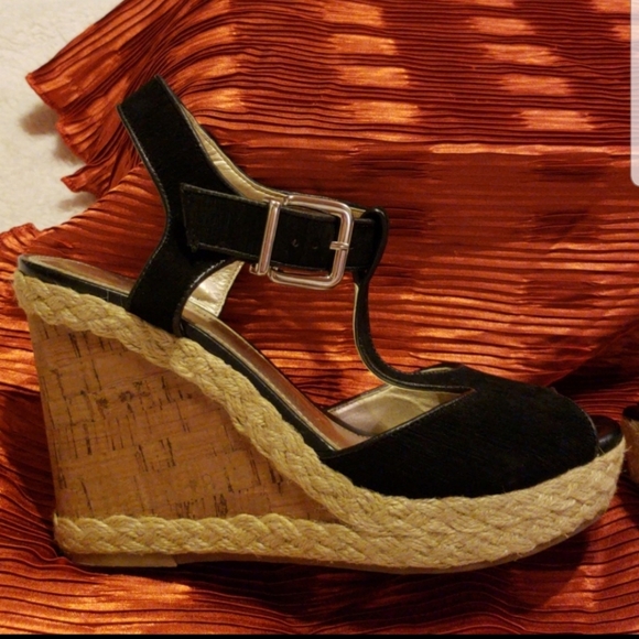 ANCIENT GREEK SANDALS Womens Ivory Toe Strap Cork Wedge Padded Ankle Strap Chora Round Toe Wedge Slip On Leather Heeled